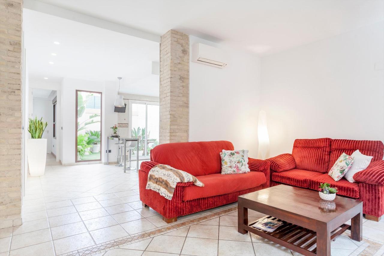 הוילה ולנסיה Casa Espectacular De Diseno Con Jardin Interior מראה חיצוני תמונה